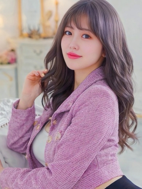 pretty japanese milf